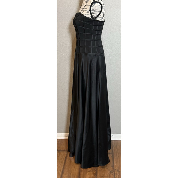 JS Collections Dress SZ 0 Black Formal Gown Fitted Bodice A Line Skirt Prom Glam - Picture 3 of 11